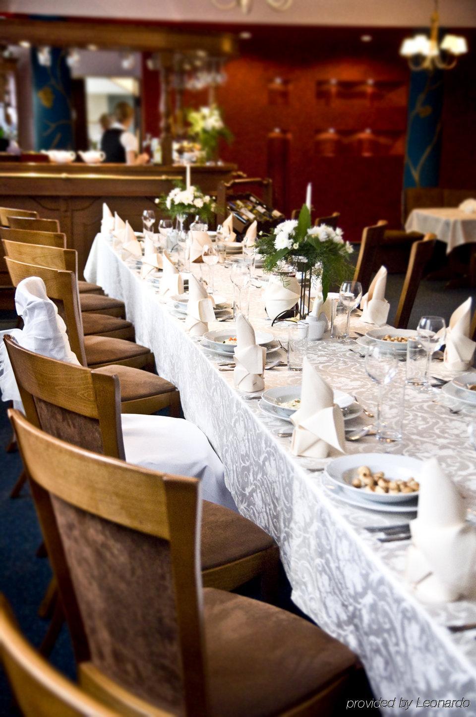 Brojan Hotell Jaworzno Restaurang bild